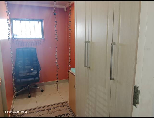 5 BEDROOM HOUSE FOR SALE IN HAYFIELDS
